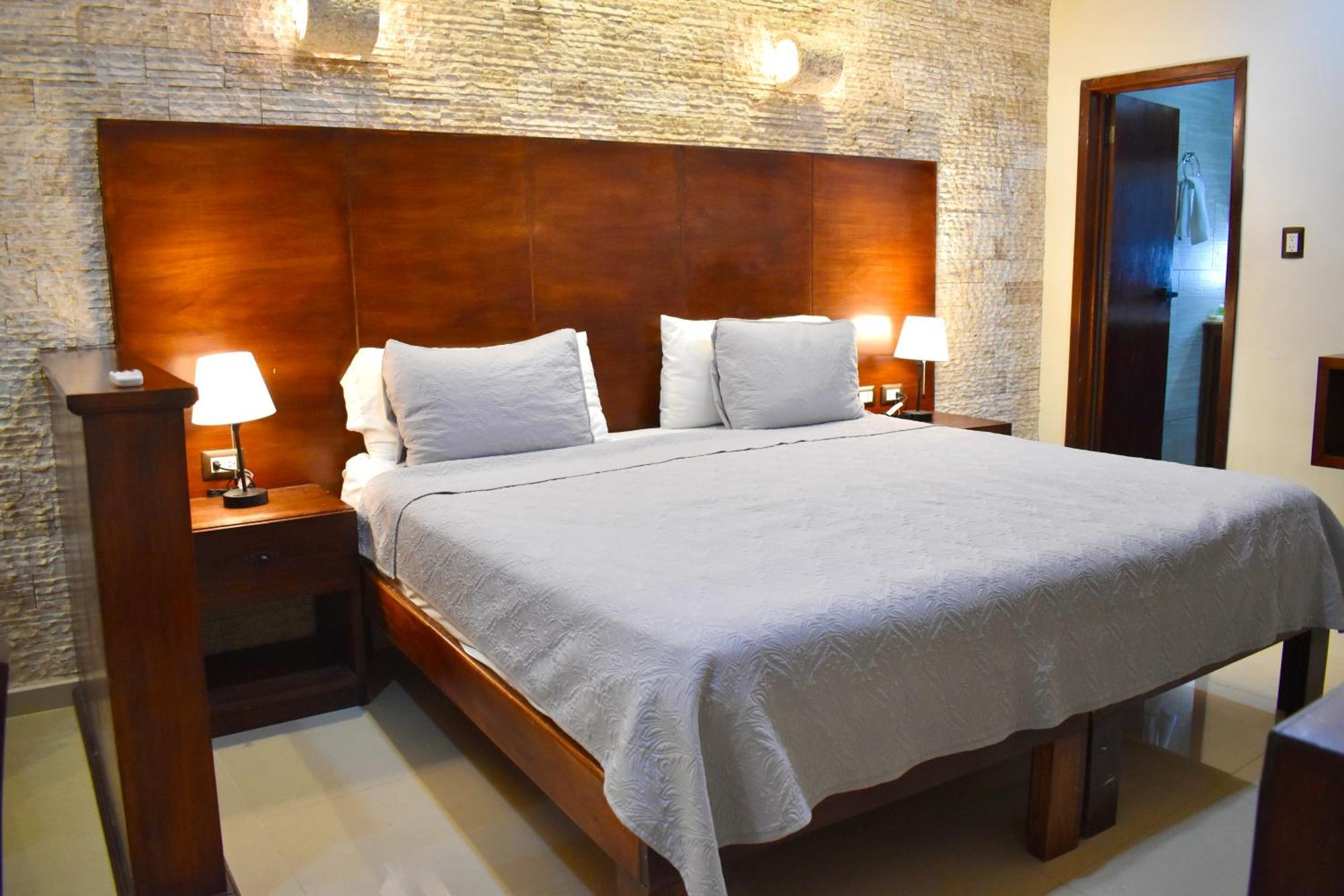El Zaguan Colonial By Guruhotel Valladolid  Dış mekan fotoğraf