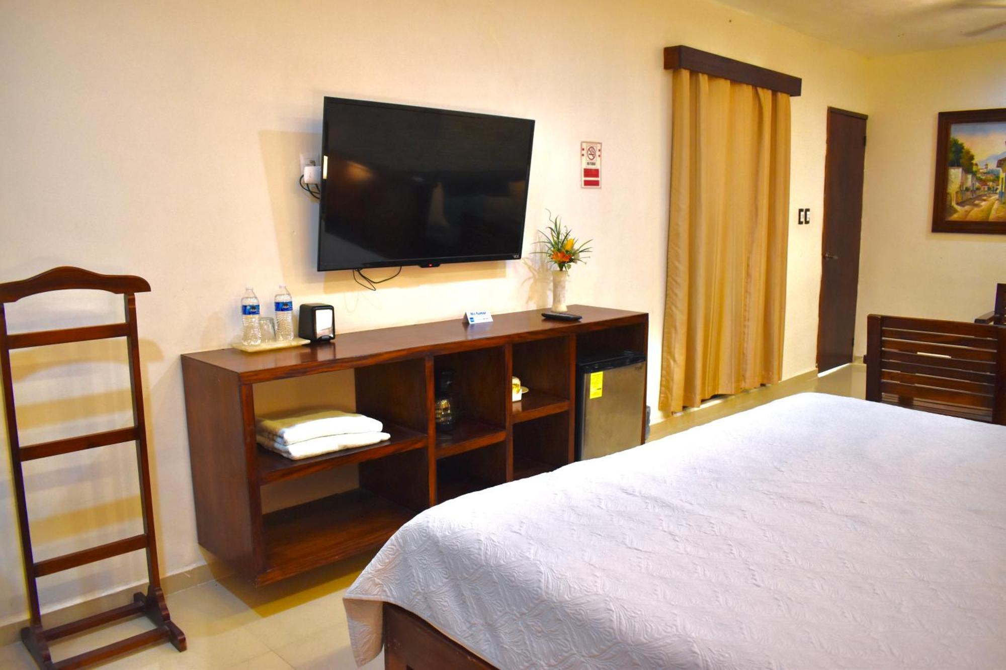 El Zaguan Colonial By Guruhotel Valladolid  Dış mekan fotoğraf