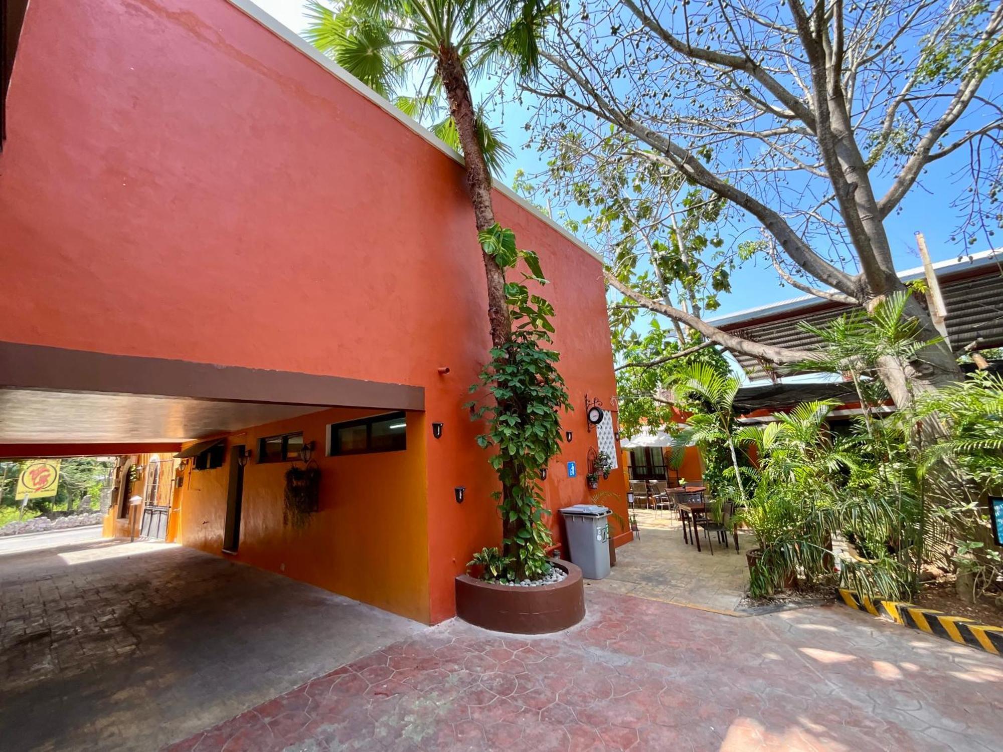 El Zaguan Colonial By Guruhotel Valladolid  Dış mekan fotoğraf